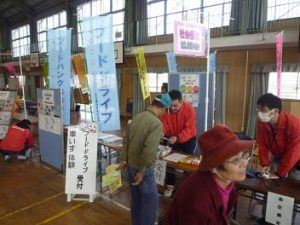 豊後高田市でフードドライブ